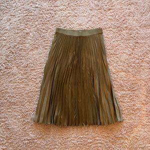 H&M Pleated Midi Skirt